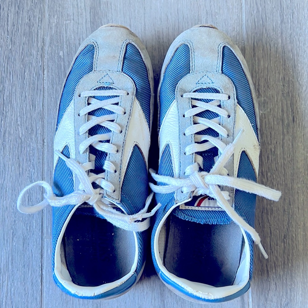 BROOKS Casual Sneakers Light Blue Women’s Size 7M